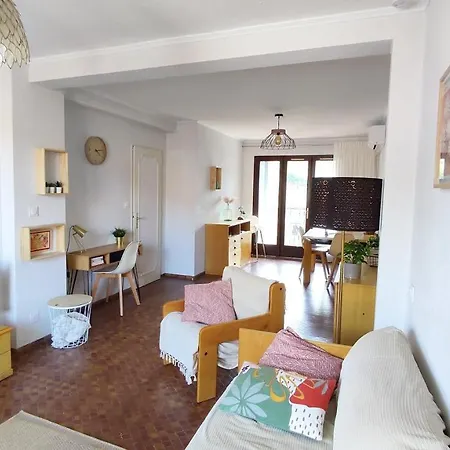 Apartment Port D'avall - Parking Clim Pool - 4 Pers- 3rd Floor Stairs - No Wifi *