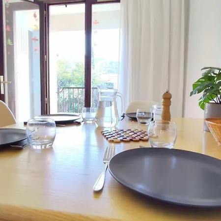 Apartment Port D'avall - Parking Clim Pool - 4 Pers- 3rd Floor Stairs - No Wifi *