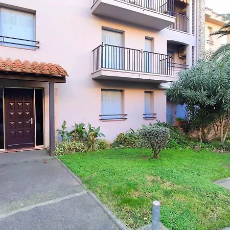 Apartment Port D'avall - Parking Clim Pool - 4 Pers- 3rd Floor Stairs - No Wifi